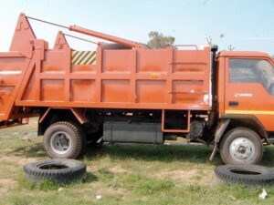 Refuse Collector